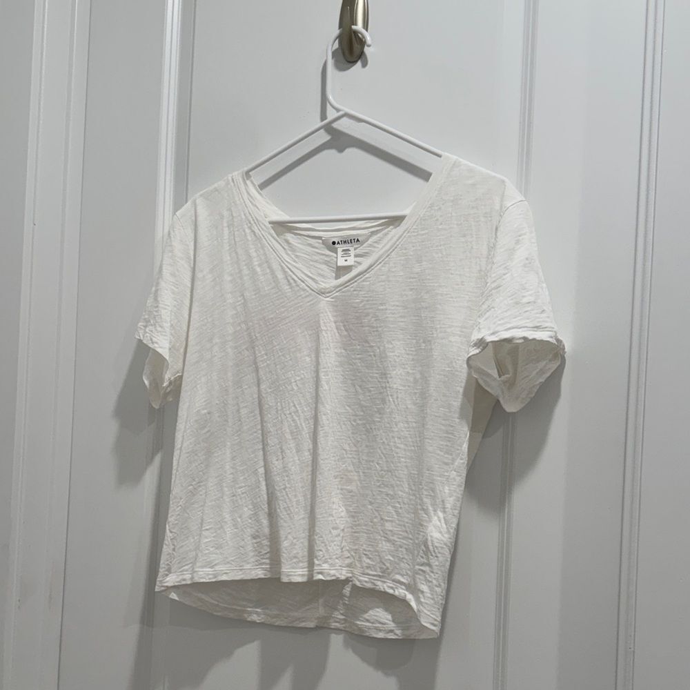 Athleta White Cropped Short Sleeve V-Neck Tee